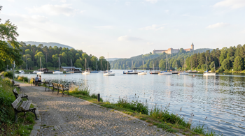 Relaksująca 4-dniowa wycieczka na Mazury z wycieczkami z przewodnikiem i zakwaterowaniem w 2027 roku: analiza programu i organizacji podróży