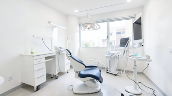Die besten Zahnkliniken für Implantatbehandlung in Deutschland: Ein analytischer Leitfaden zur klinischen Qualitätssicherung