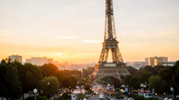 Escapada de fin de semana de 3 días a París con vuelos y alojamiento incluidos: análisis de opciones y planificación