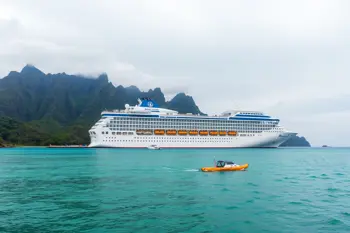 Island-hopping cruise 7 nights from Auckland with full pension: An Industry Analysis of South Pacific and Regional Maritime Itineraries