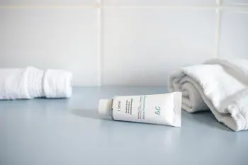 CeraVe Yüz Nemlendirici Krem 52ml: İçerik, Kullanım ve Ürün Farkları İncelemesi