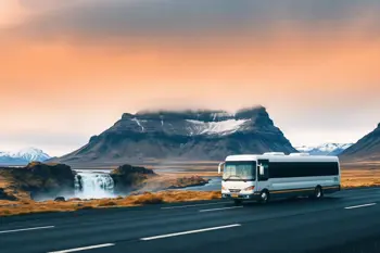 En avslappende 7-dagers tur til Reykjavik med hotell og guidede turer inkludert: En analyse av reisestruktur og logistikk