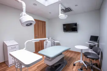 Private dental implant clinics accepting new patients near you in the UK: An analysis of clinical standards and patient pathways