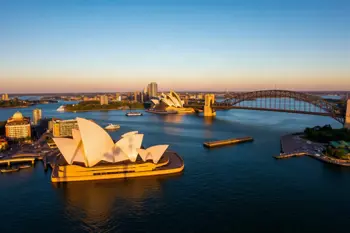 Sydney for 4 days: flight and hotel included in a weekend getaway package: A Strategic Travel Analysis