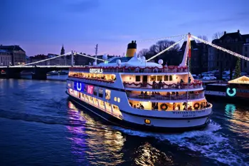 14 Day Christmas and New Year Cruise Deals: What Travelers Should Know About Holiday Voyage Options