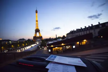 3-day Paris weekend break with flights and accommodation included: An evidence-based planning guide