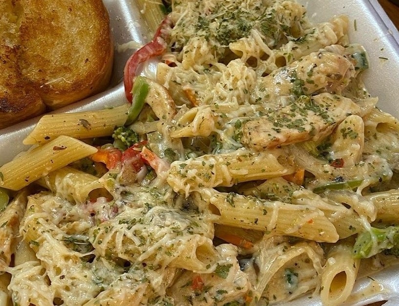 jerk-chicken-alfredo