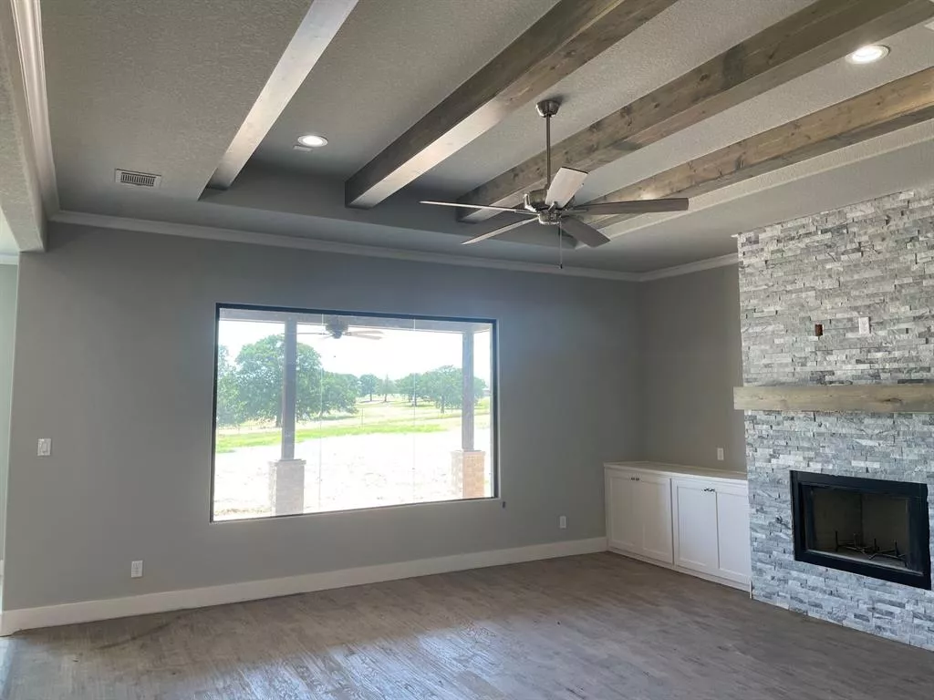 1008 henry way Road, Springtown, Texas 76082