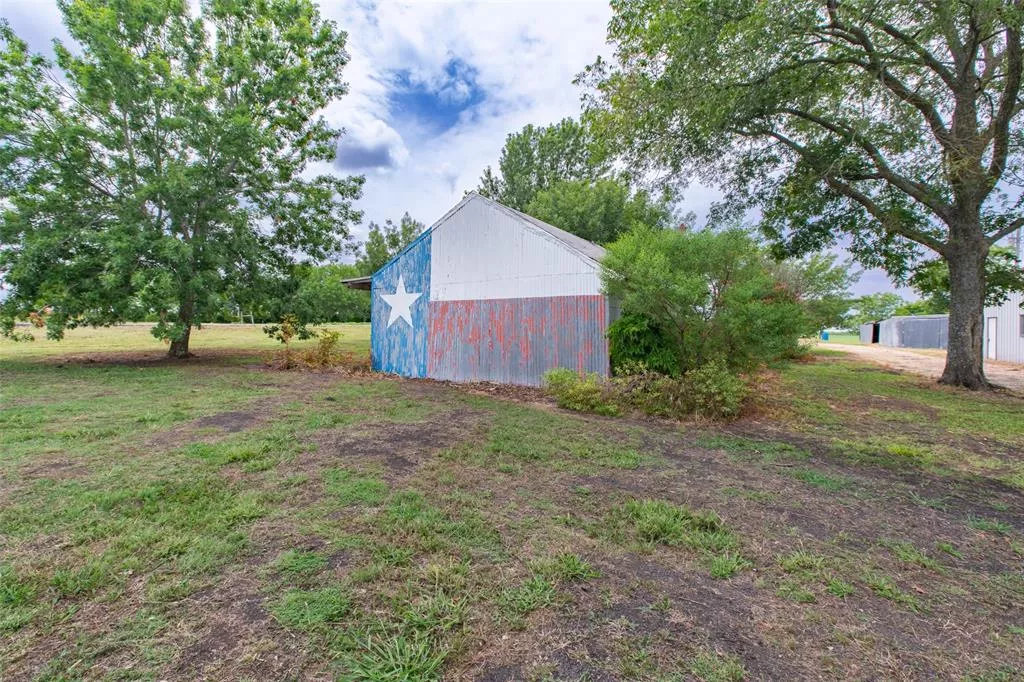 1422 W Fm 198 Cooper, Texas 75432