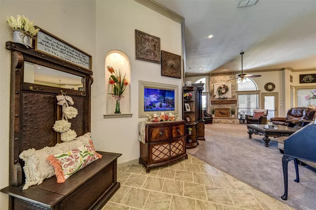 1762 County Road 4698 Boyd, Texas 76023