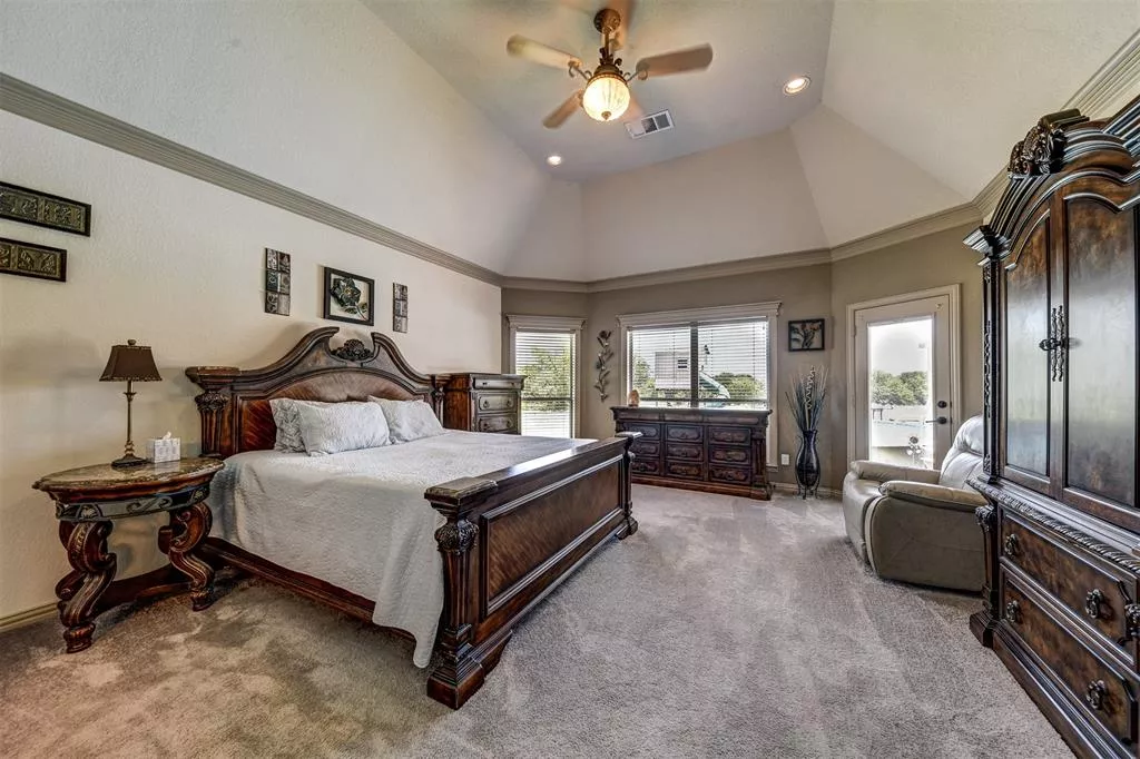 1762 County Road 4698 Boyd, Texas 76023