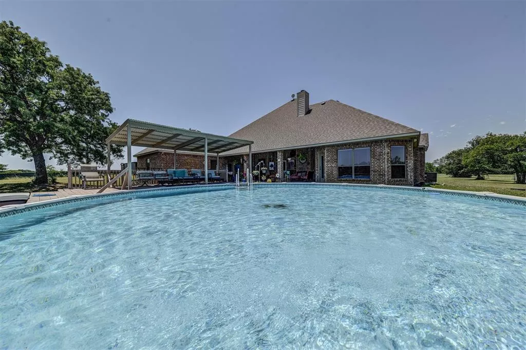 1762 County Road 4698 Boyd, Texas 76023