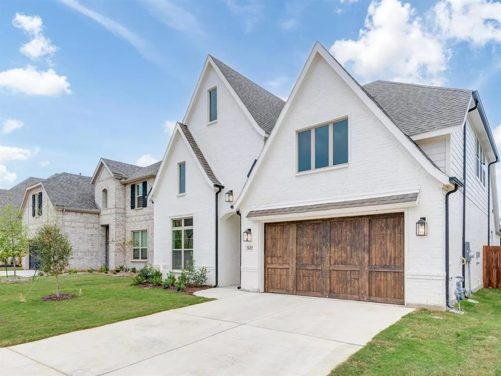 2541 Stadium View Drive, Fort Worth, Texas 76118