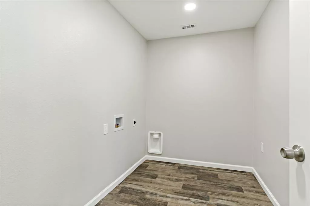 294 PR 29470 Brookston, Texas 75421