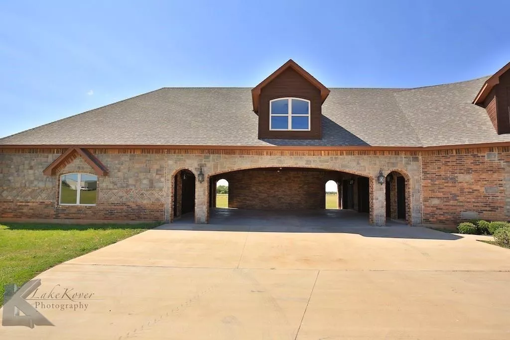 358 County Road 337 Tuscola, Texas 79562