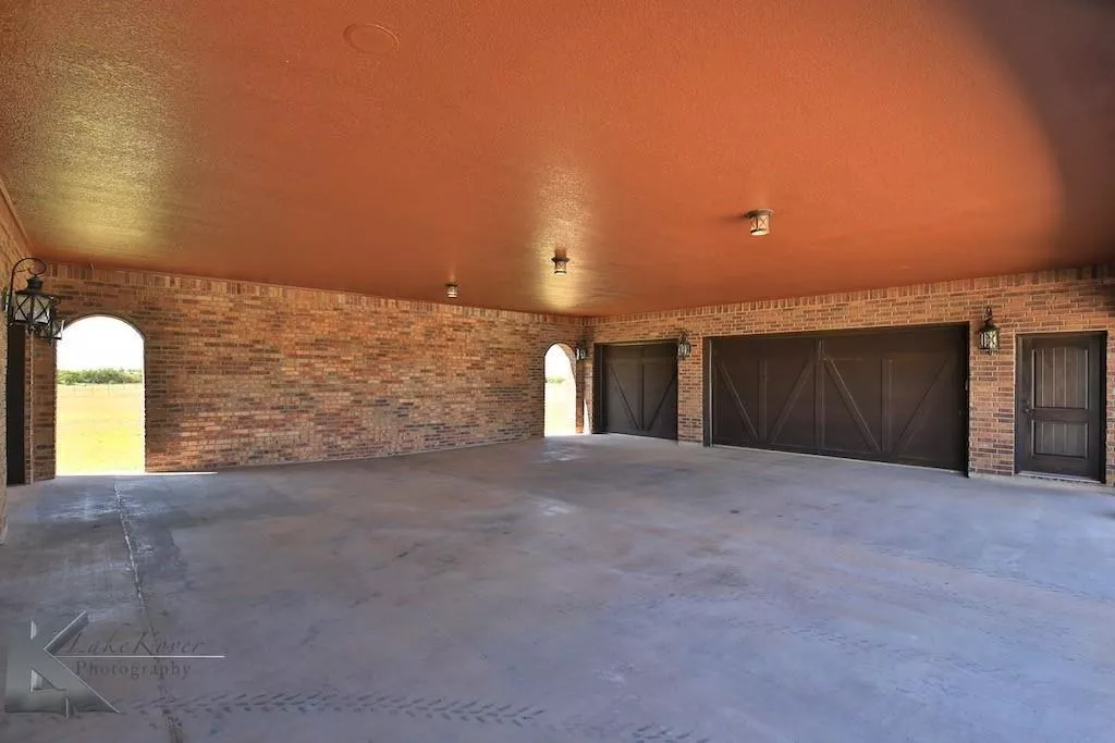 358 County Road 337 Tuscola, Texas 79562