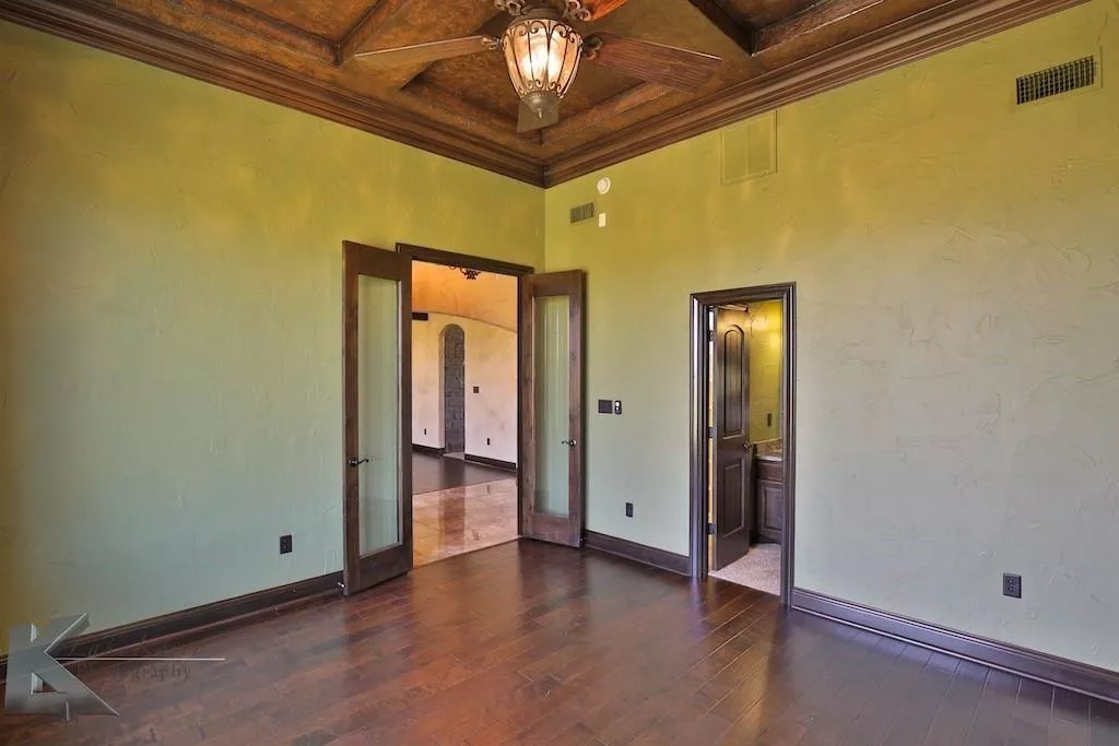 358 County Road 337 Tuscola, Texas 79562