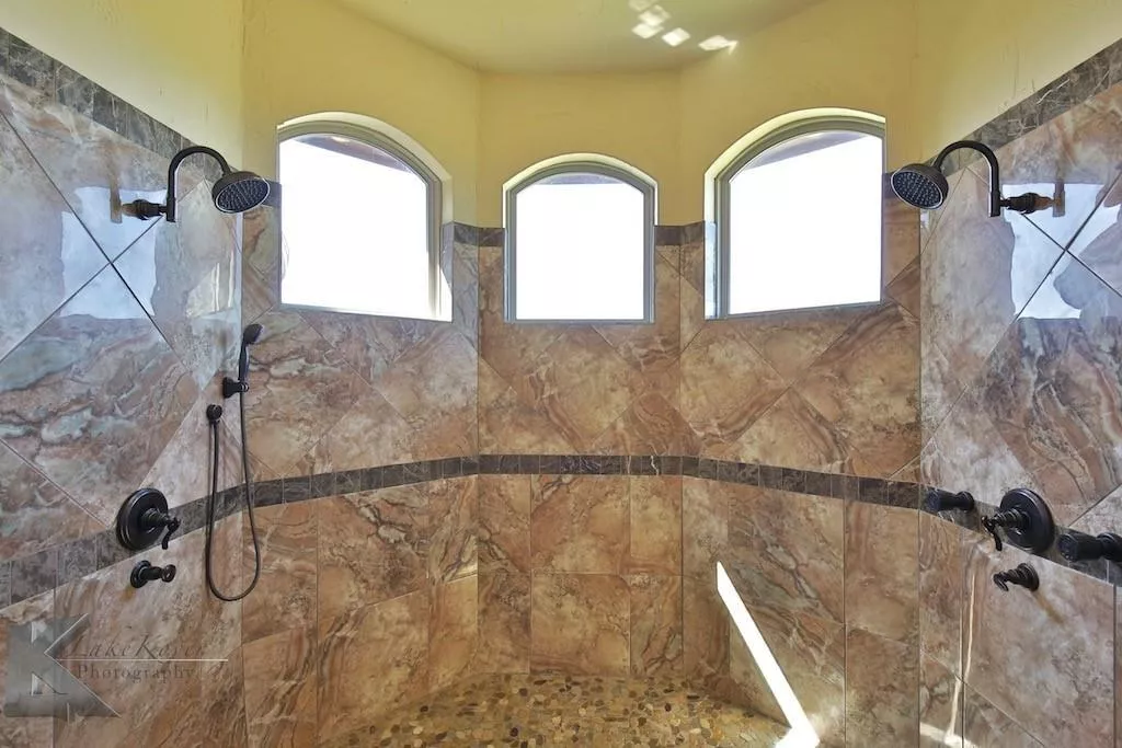 358 County Road 337 Tuscola, Texas 79562