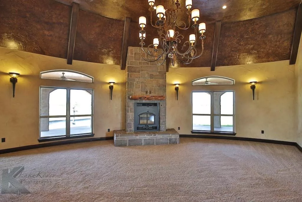 358 County Road 337 Tuscola, Texas 79562