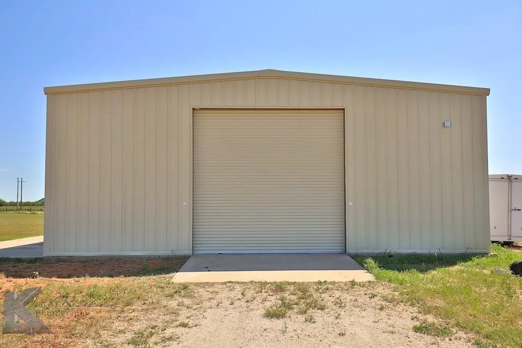 358 County Road 337 Tuscola, Texas 79562