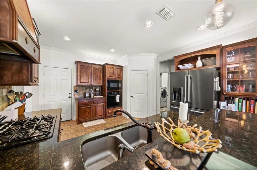 4007 Chapel Ridge Tyler, Texas 75707