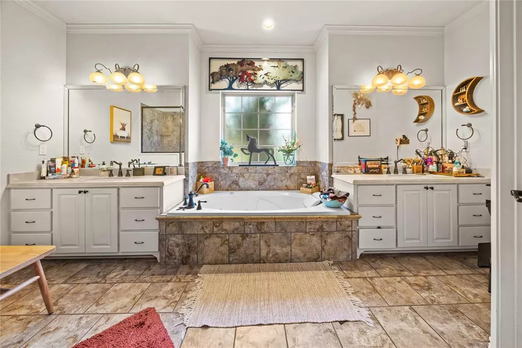 4007 Chapel Ridge Tyler, Texas 75707