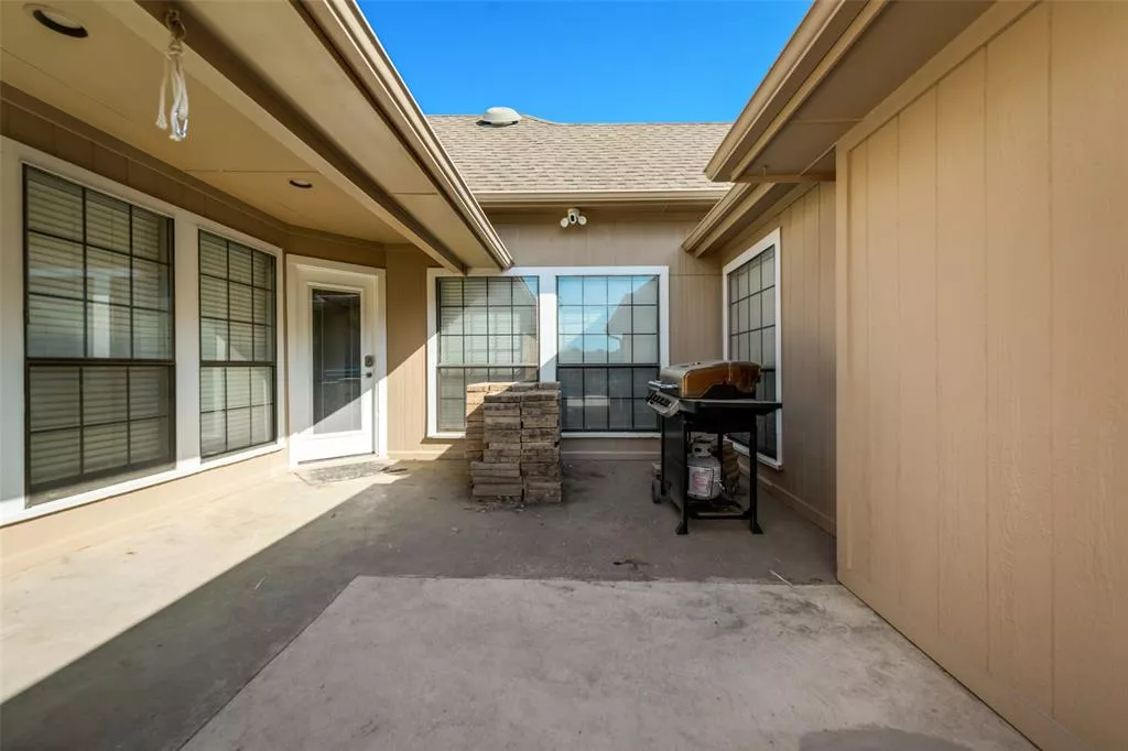 410 Mulberry Circle, Forney, Texas 75126