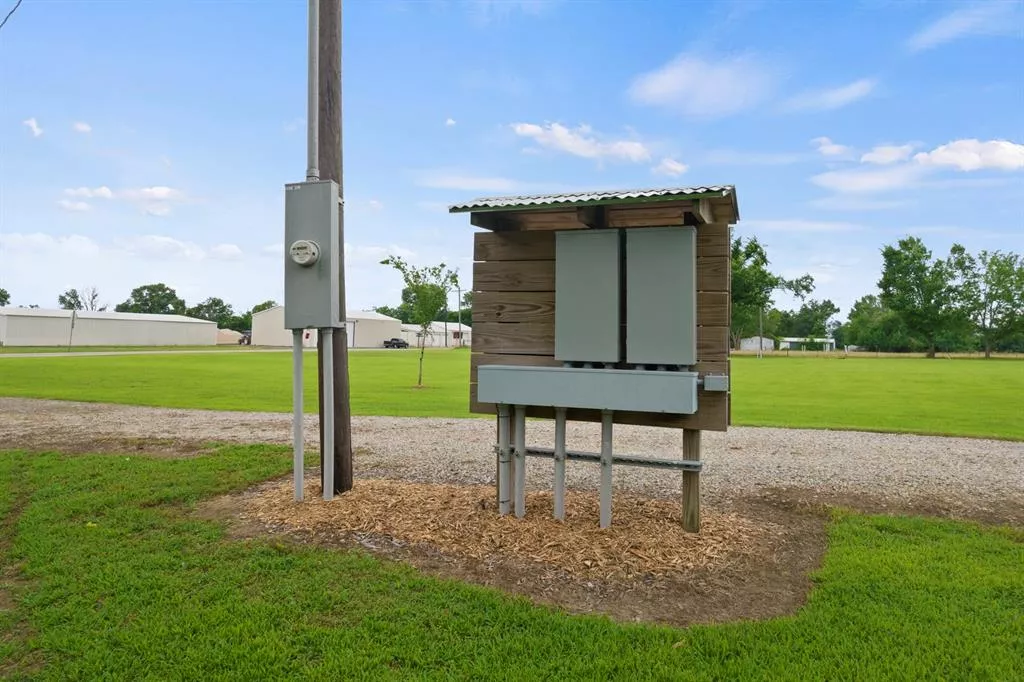 434 FM 900 W Mount Vernon, Texas 75457