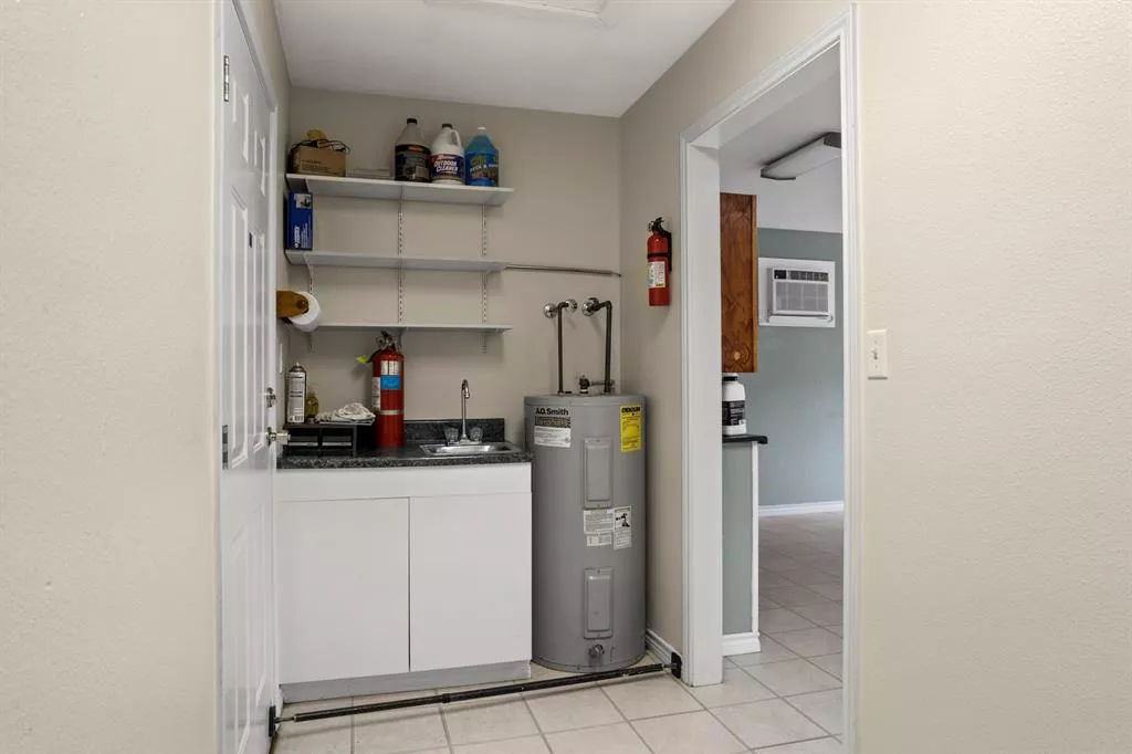 434 FM 900 W Mount Vernon, Texas 75457