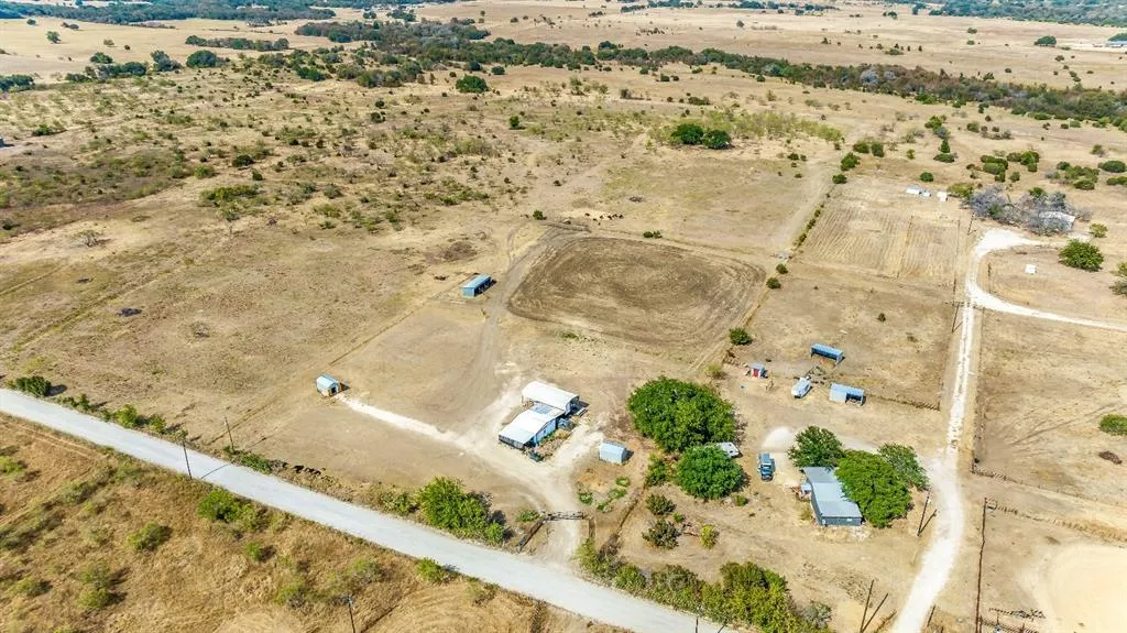 7625 County Road 247 Hico, Texas 76457