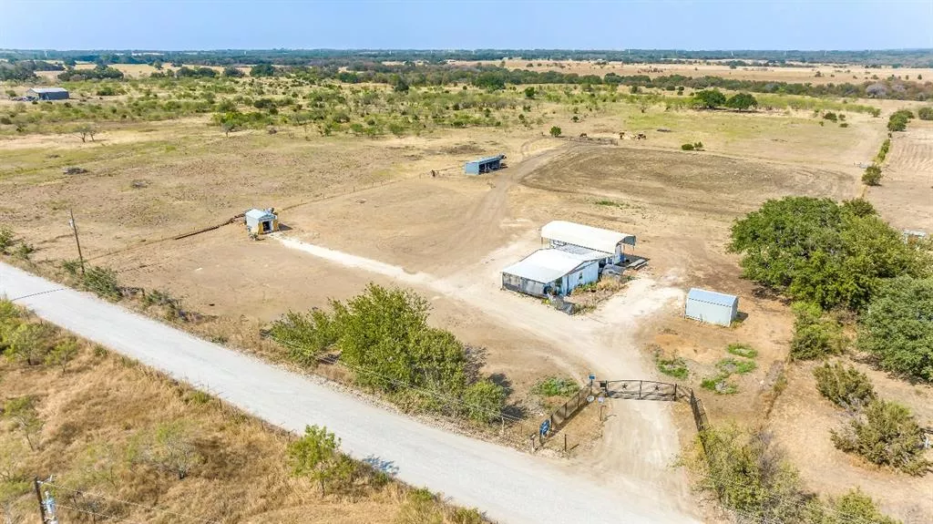 7625 County Road 247 Hico, Texas 76457