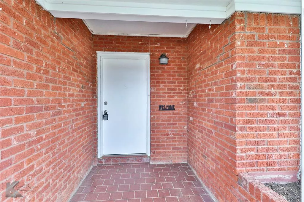 844 NW 2nd Street, Hamlin, Texas 79520