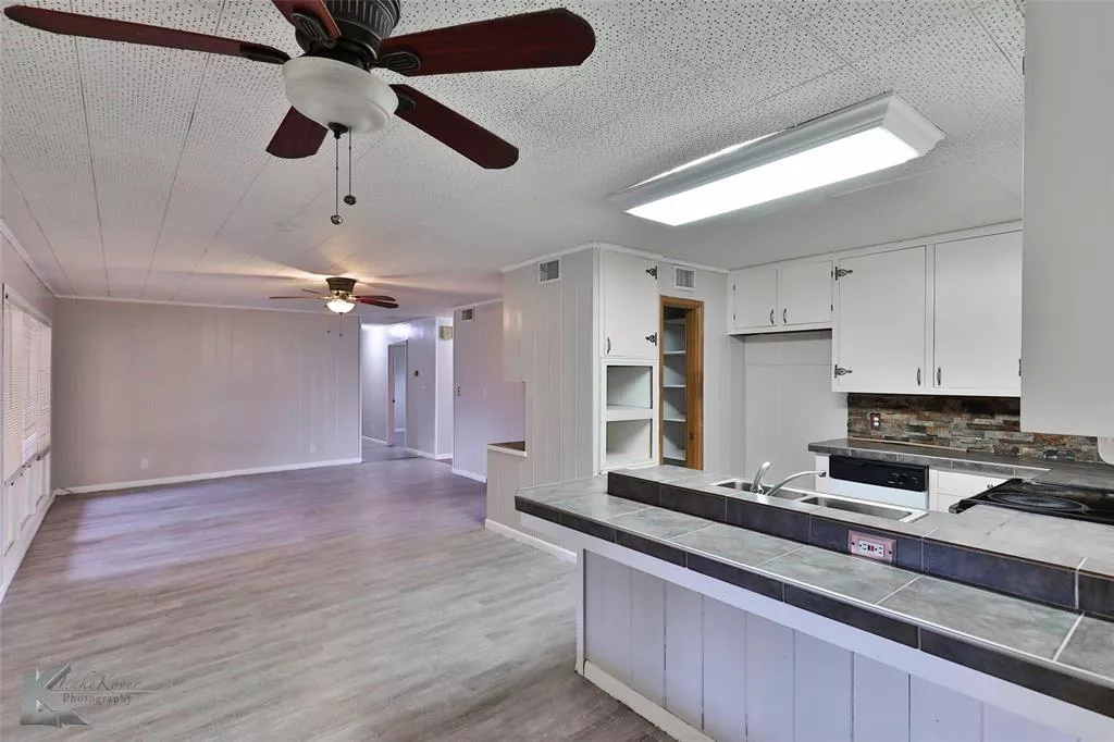 844 NW 2nd Street, Hamlin, Texas 79520