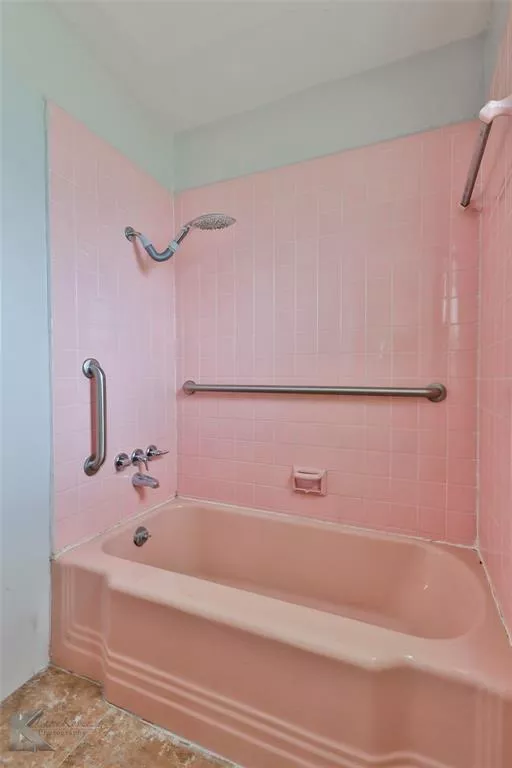 844 NW 2nd Street, Hamlin, Texas 79520