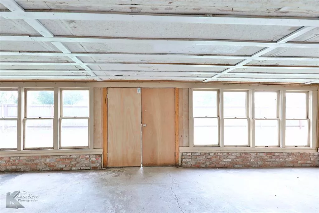 844 NW 2nd Street, Hamlin, Texas 79520