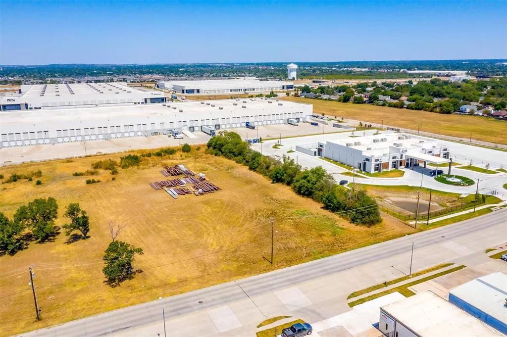 N/A Glenview Drive, Haltom City, Texas 76117