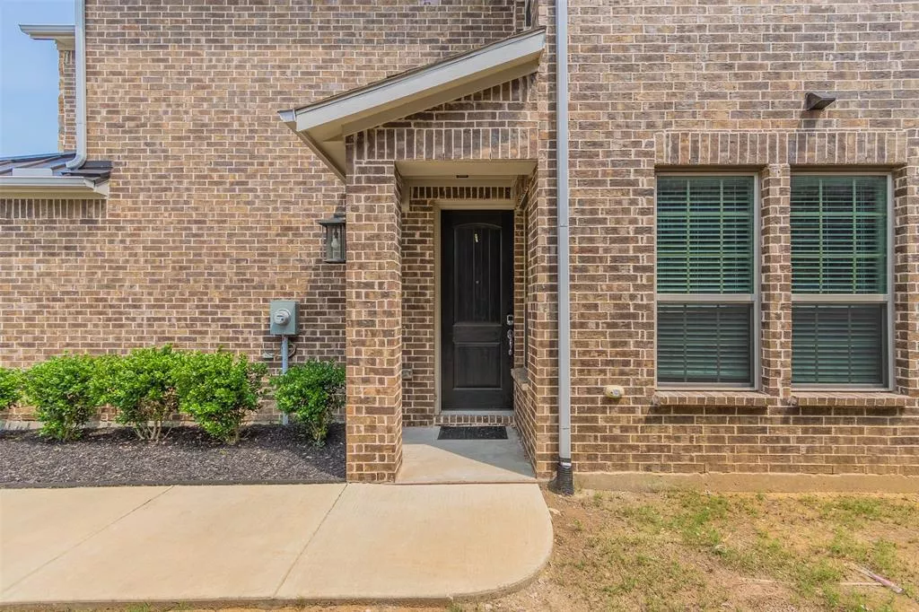 1018 Mj Brown Drive, Allen, Texas 75002