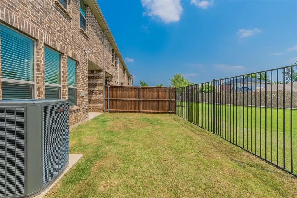 1018 Mj Brown Drive, Allen, Texas 75002
