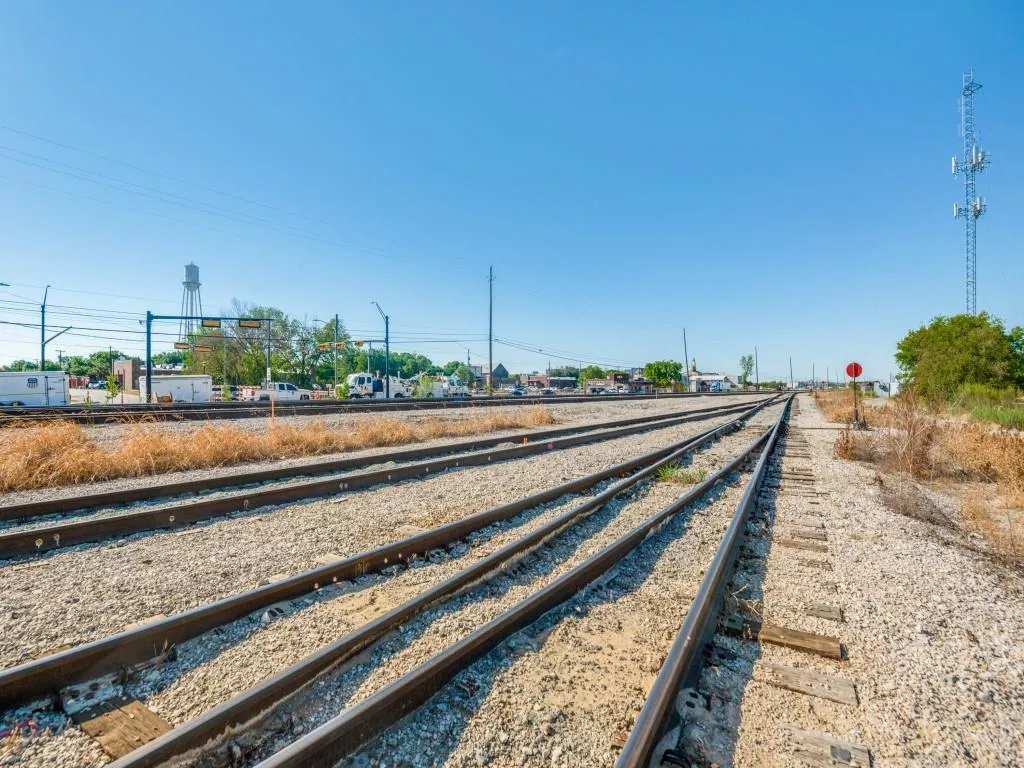 154 Benson Drive, Roanoke, Texas 76262