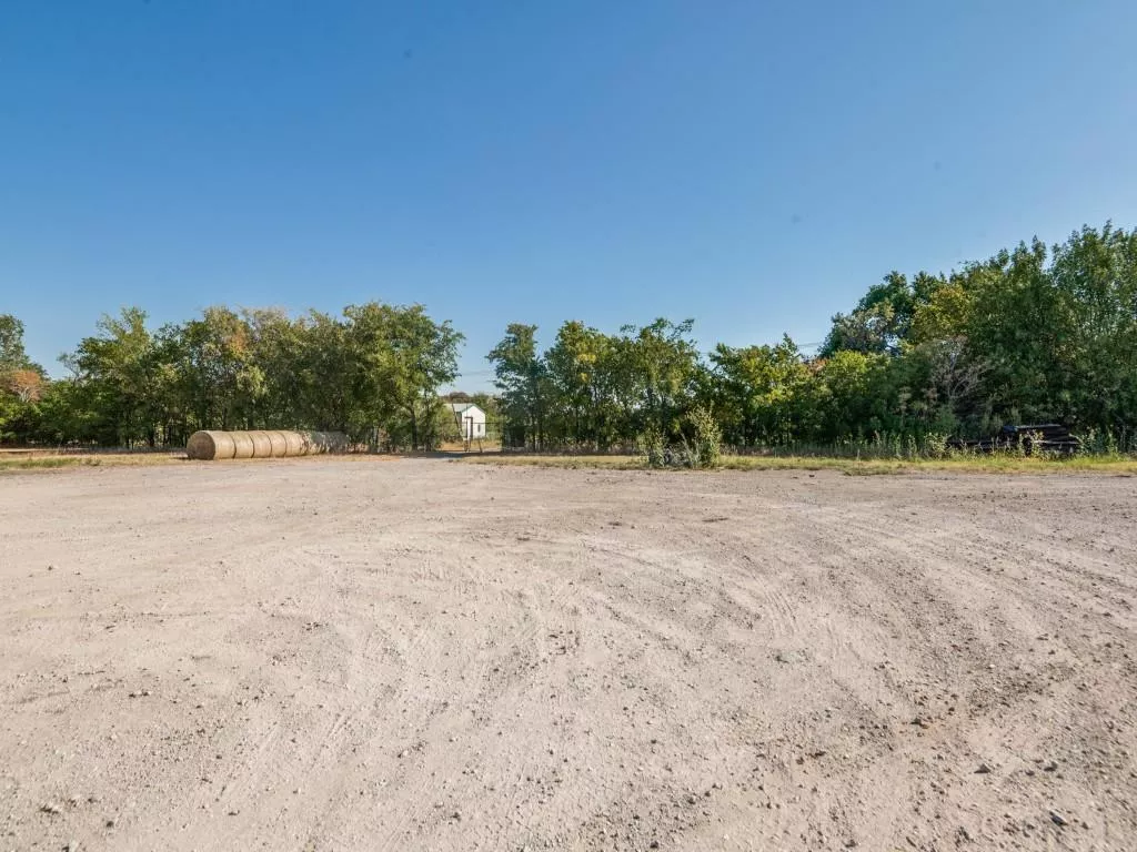 154 Benson Drive, Roanoke, Texas 76262