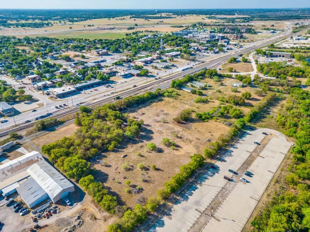 154 Benson Drive, Roanoke, Texas 76262