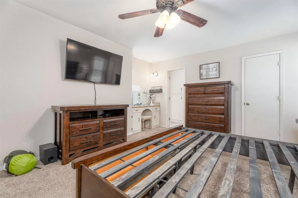 15941 Big Oak Bay Road, Tyler, Texas 75707