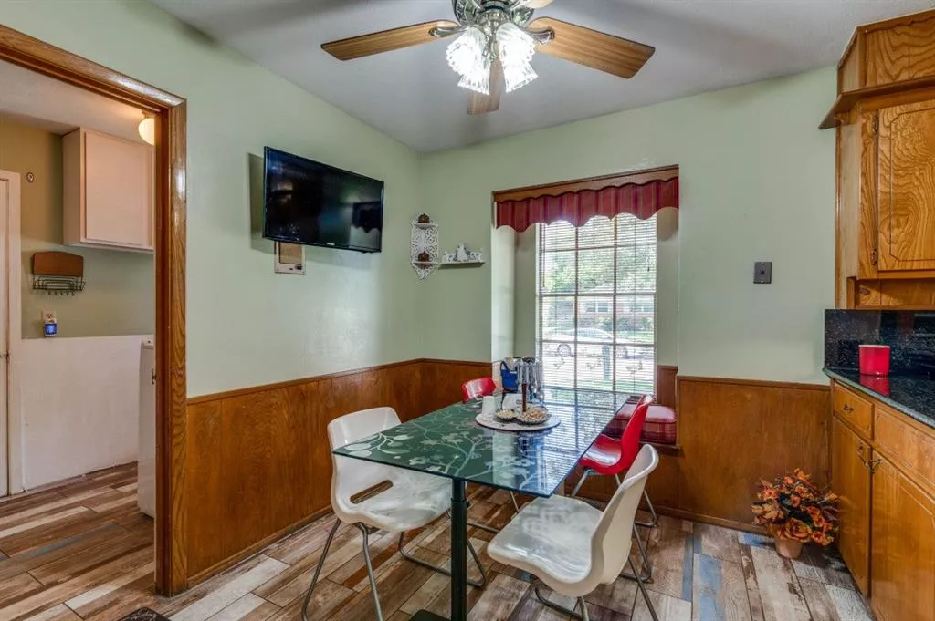 1713 Hurstview Drive, Hurst, Texas 76054