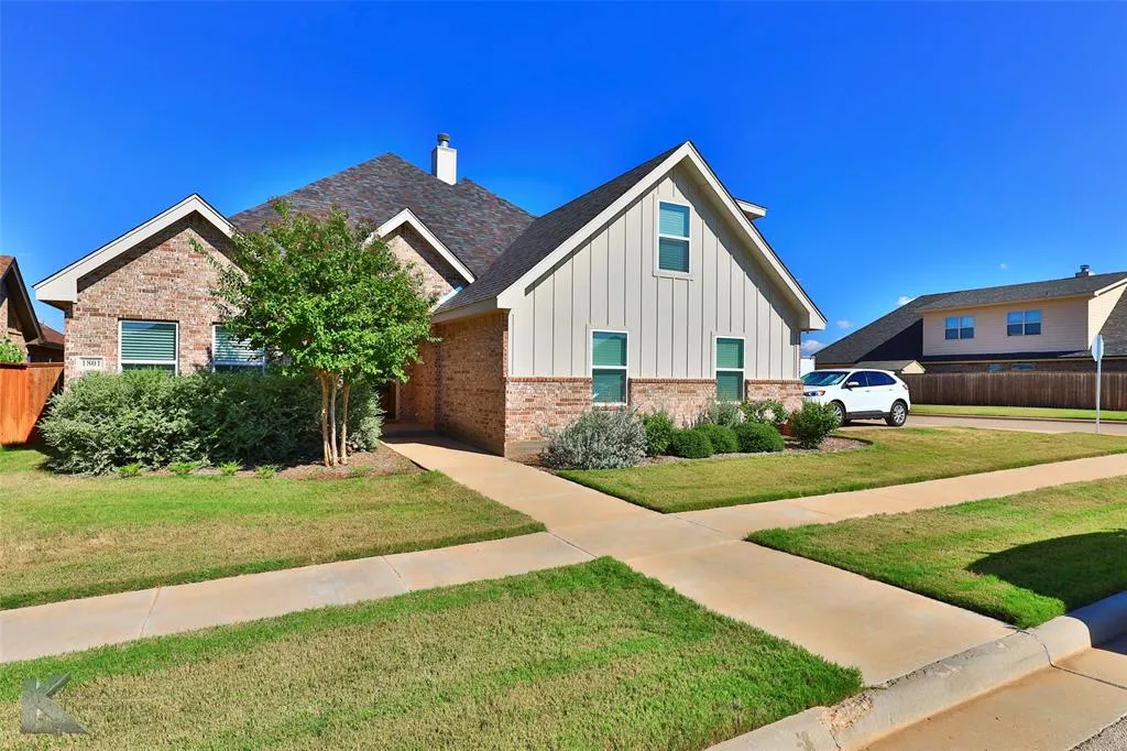 1801 Sina Avenue, Abilene, Texas 79601