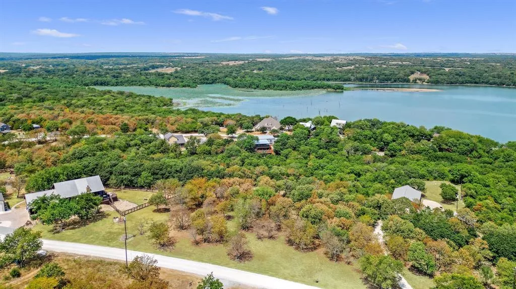 220A Southside Gainesville, Texas 76240