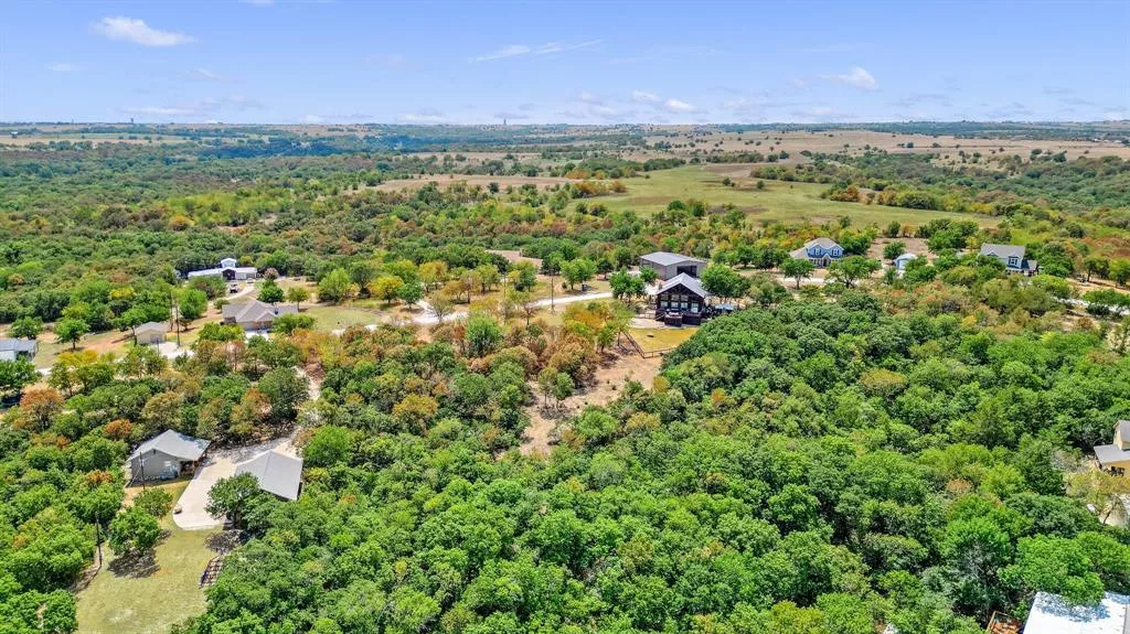 220A Southside Gainesville, Texas 76240