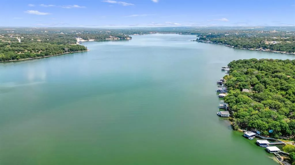 220A Southside Gainesville, Texas 76240