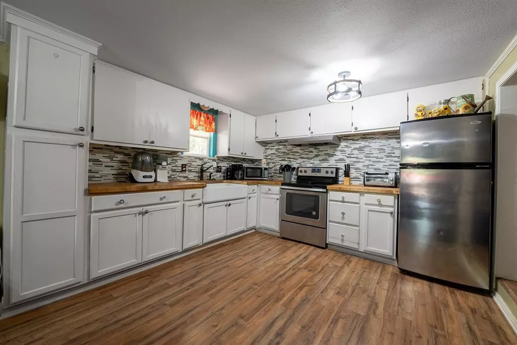 294 County road 4470 Winnsboro, Texas 75494