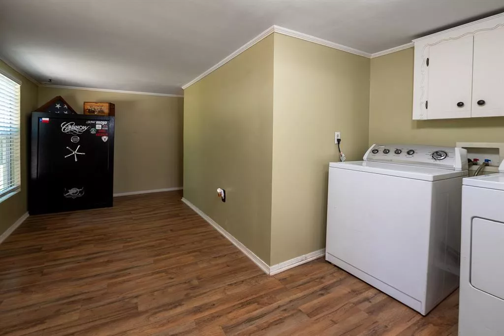 294 County road 4470 Winnsboro, Texas 75494