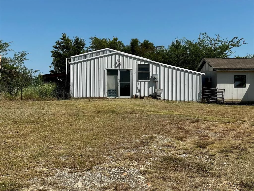 3493 County Road 4586 Sulphur Springs, Texas 75482